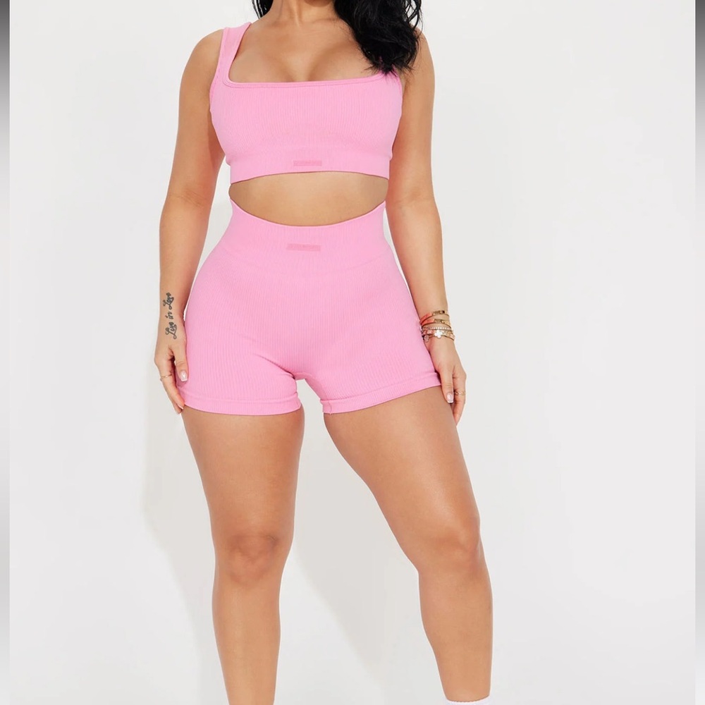 Fashion nova set.